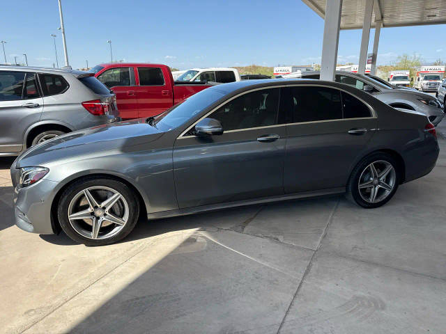 2017 Mercedes-Benz E-Class E 300 Sport RWD photo