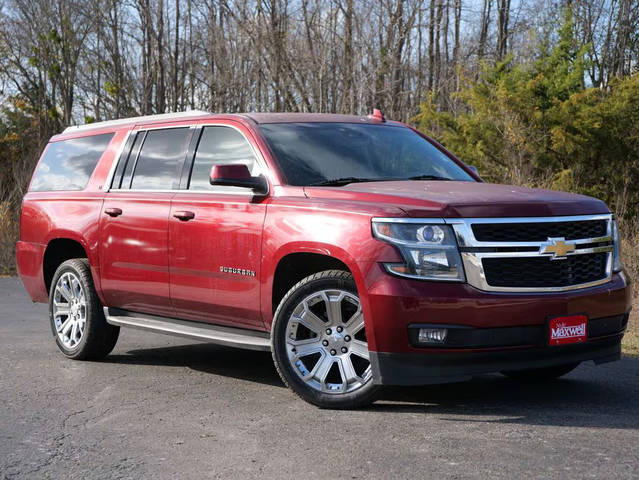 2016 Chevrolet Suburban LT RWD photo