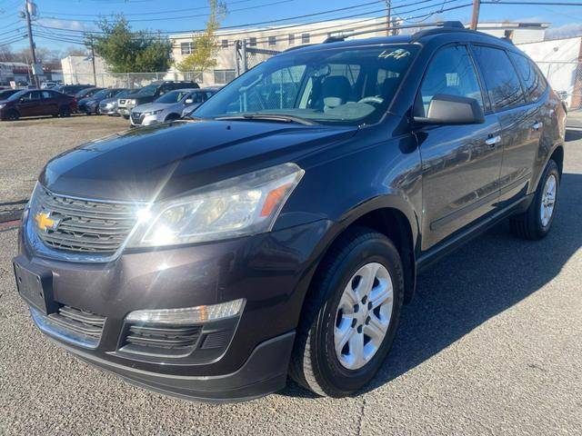 2015 Chevrolet Traverse LS FWD photo