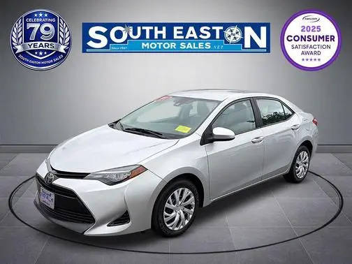 2017 Toyota Corolla LE FWD photo
