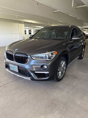 2017 BMW X1 xDrive28i AWD photo