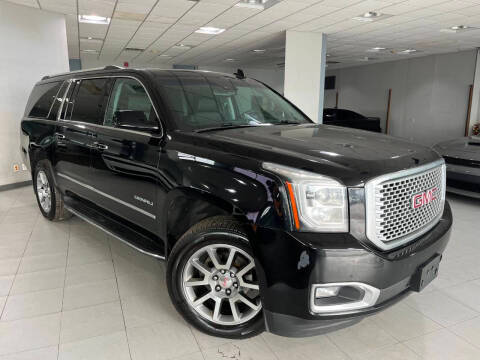 2017 GMC Yukon XL Denali 4WD photo