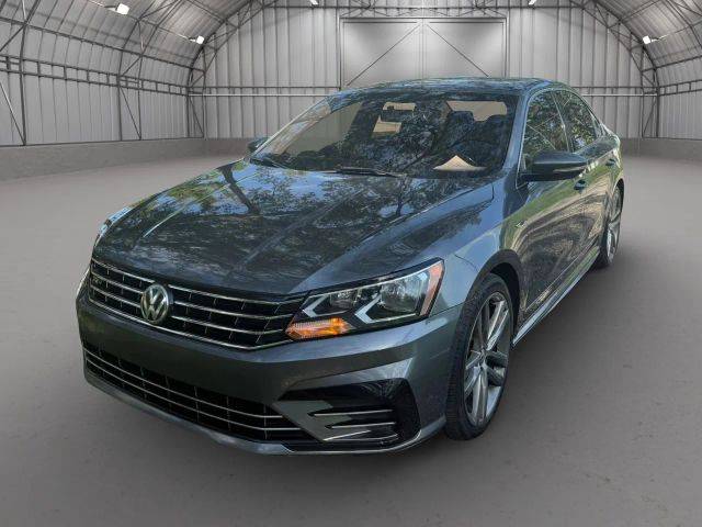 2017 Volkswagen Passat R-Line w/Comfort Pkg FWD photo