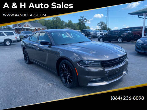 2017 Dodge Charger SXT RWD photo