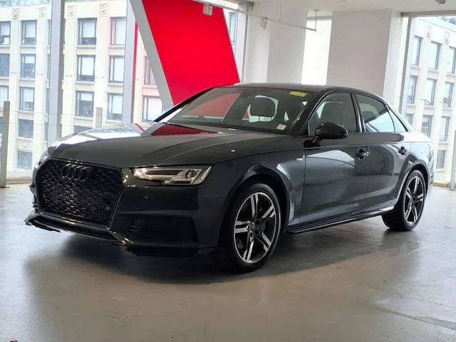 2017 Audi A4 Premium Plus AWD photo