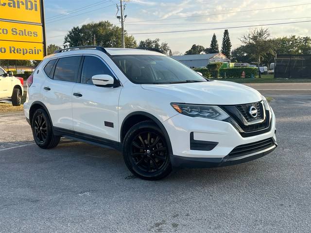2017 Nissan Rogue SV FWD photo