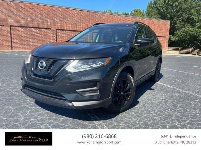 2017 Nissan Rogue SV AWD photo