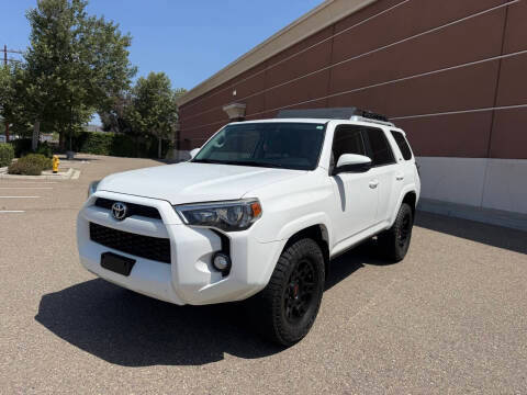 2015 Toyota 4Runner SR5 4WD photo