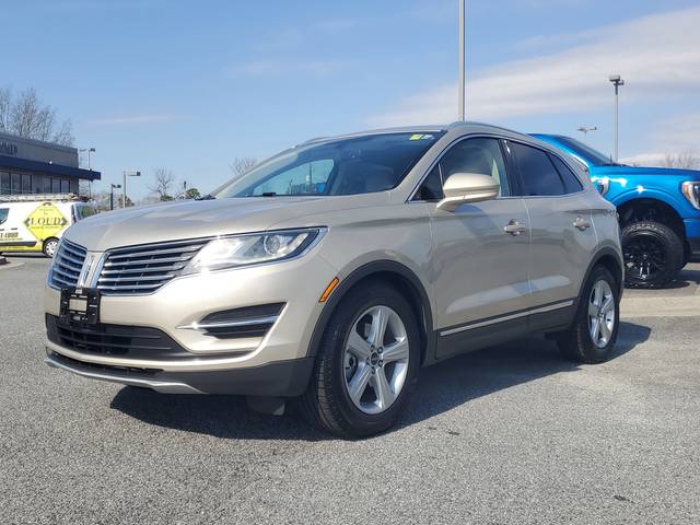 2017 Lincoln MKC Premiere FWD photo