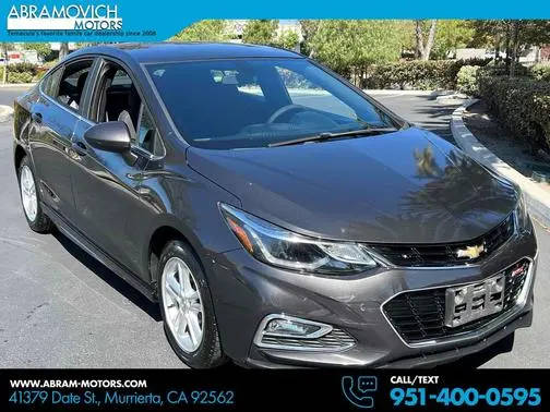 2017 Chevrolet Cruze LT FWD photo