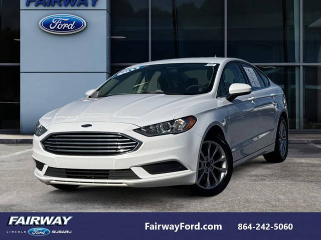 2017 Ford Fusion SE FWD photo