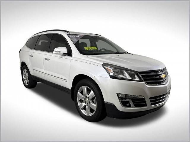 2017 Chevrolet Traverse Premier FWD photo