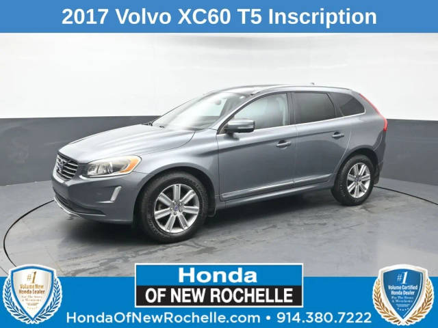 2017 Volvo XC60 Inscription AWD photo