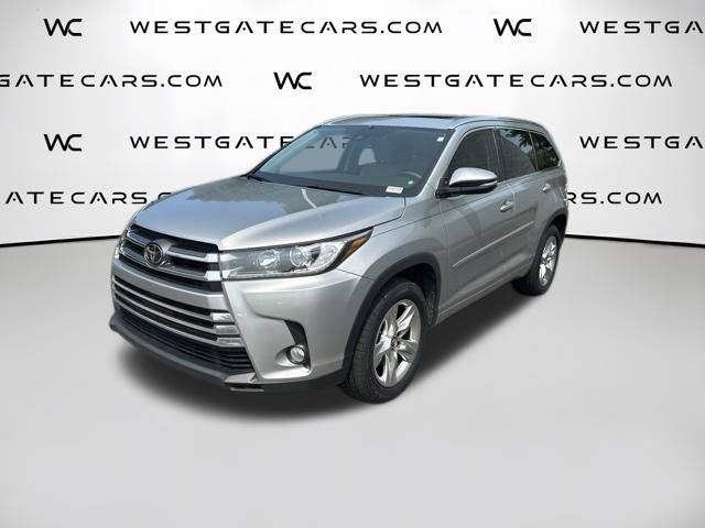 2017 Toyota Highlander Limited FWD photo