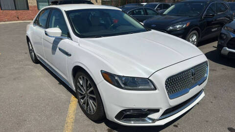 2017 Lincoln Continental Select AWD photo