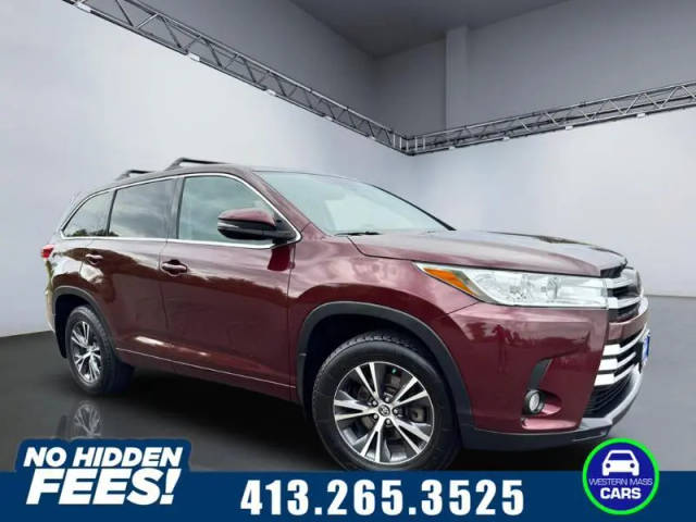 2017 Toyota Highlander LE Plus AWD photo