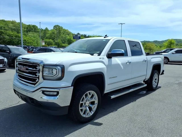 2017 GMC Sierra 1500 SLT 4WD photo