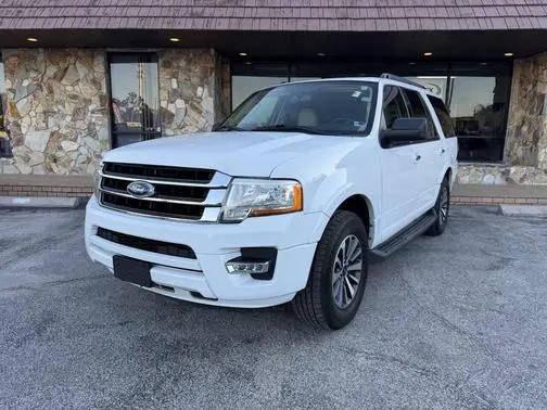 2017 Ford Expedition XLT RWD photo