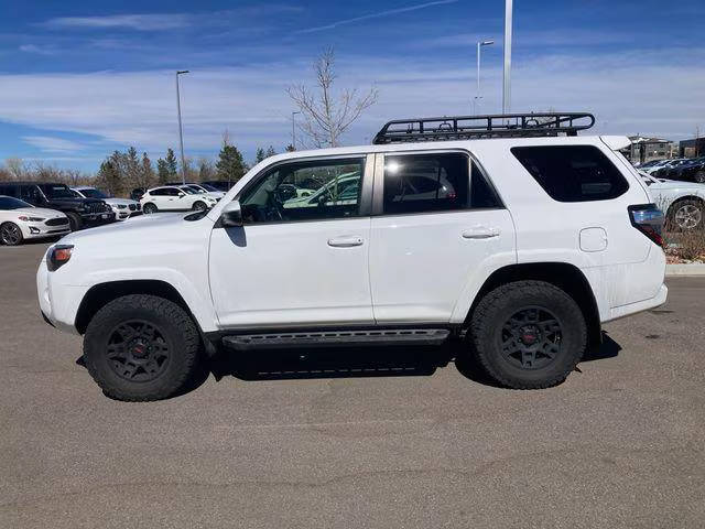 2016 Toyota 4Runner Trail 4WD photo