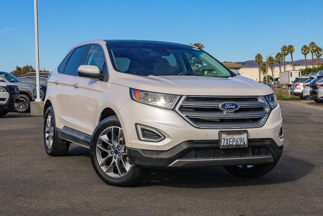 2017 Ford Edge Titanium FWD photo