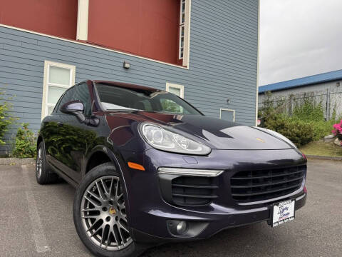 2017 Porsche Cayenne  AWD photo