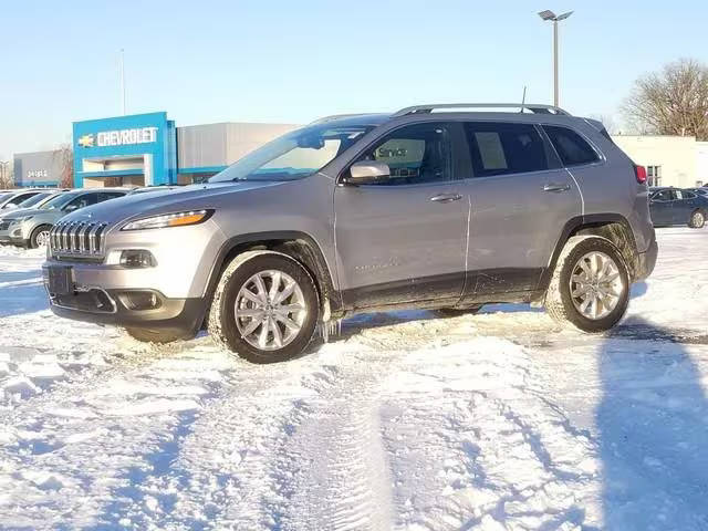 2017 Jeep Cherokee Limited 4WD photo