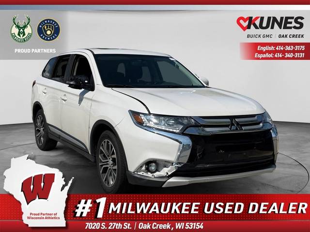 2017 Mitsubishi Outlander SE FWD photo