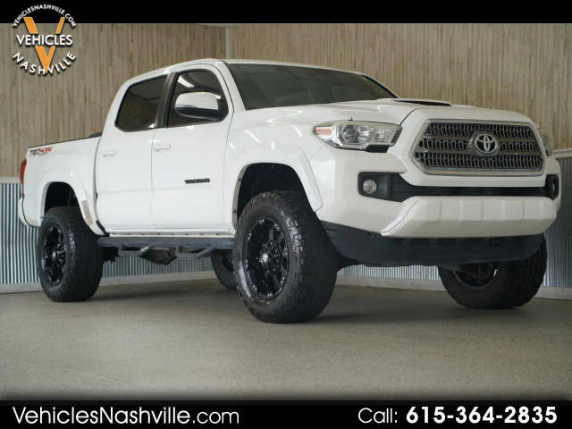 2017 Toyota Tacoma TRD Sport 4WD photo