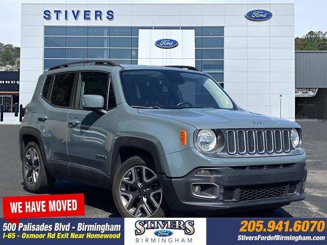 2017 Jeep Renegade Latitude FWD photo