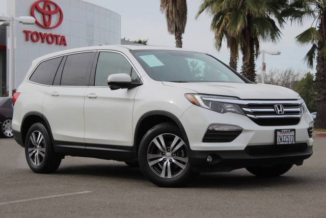 2017 Honda Pilot EX-L AWD photo