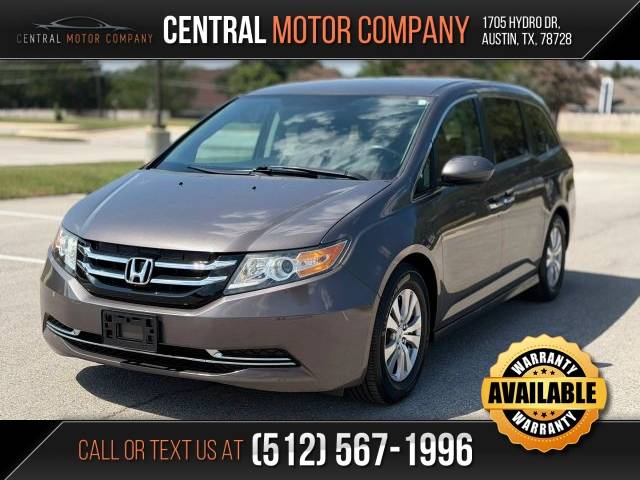 2016 Honda Odyssey SE FWD photo