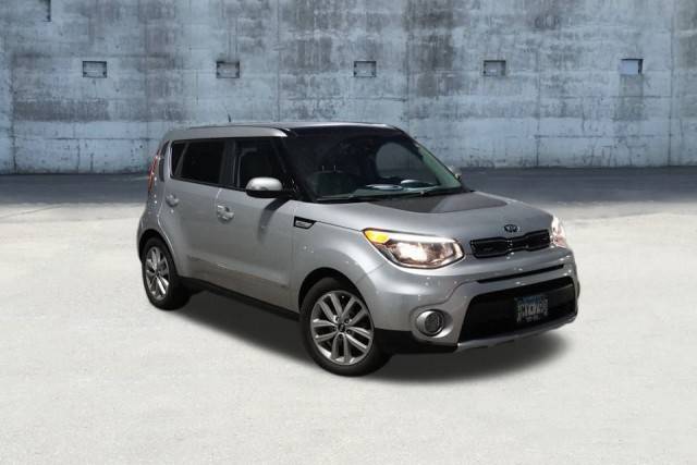 2017 Kia Soul + FWD photo