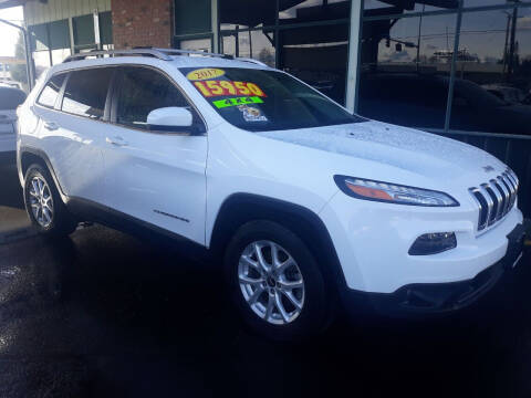 2017 Jeep Cherokee Latitude 4WD photo