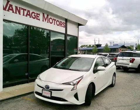 2017 Toyota Prius Two FWD photo