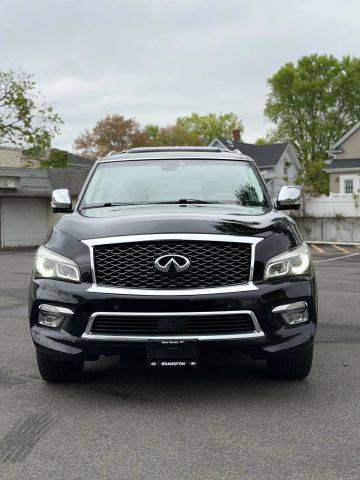 2017 Infiniti QX80  4WD photo