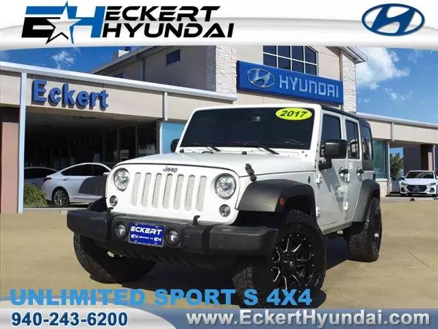 2017 Jeep Wrangler Unlimited Sport 4WD photo