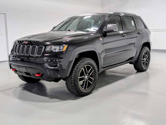 2017 Jeep Grand Cherokee Trailhawk 4WD photo