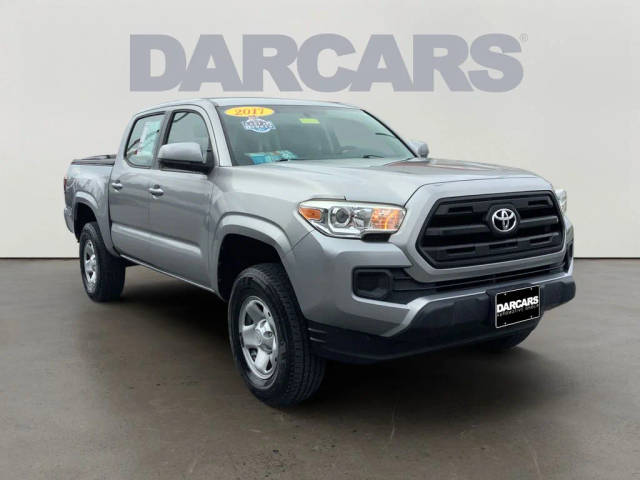 2017 Toyota Tacoma SR 4WD photo