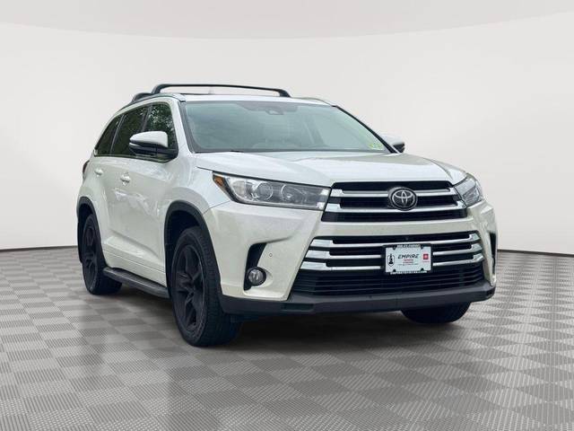 2017 Toyota Highlander Limited Platinum AWD photo