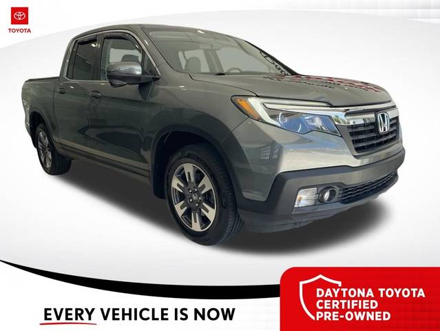 2017 Honda Ridgeline RTL-T AWD photo