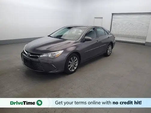 2017 Toyota Camry XLE FWD photo