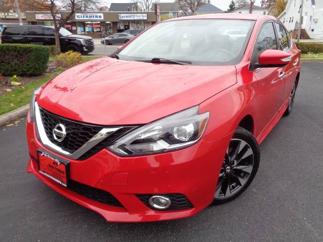 2017 Nissan Sentra SR Turbo FWD photo