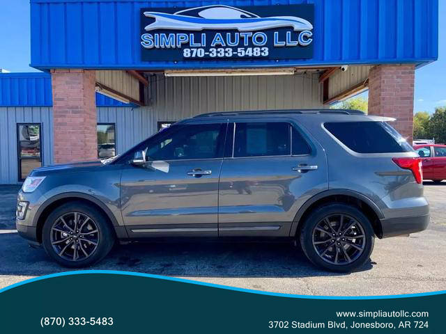 2017 Ford Explorer XLT FWD photo