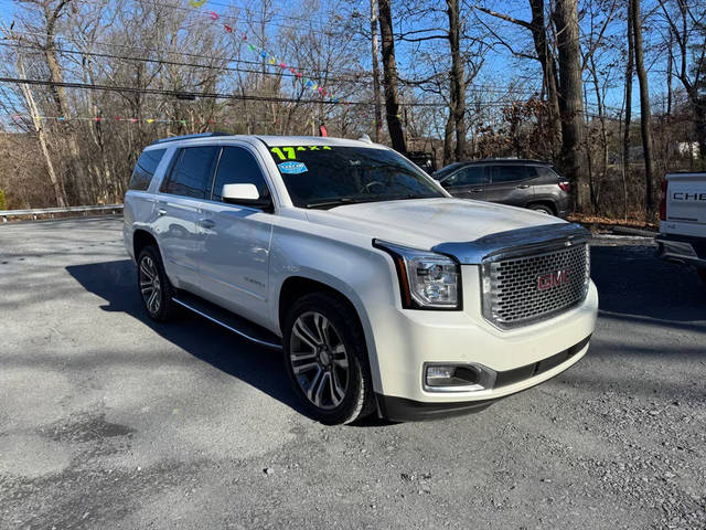 2017 GMC Yukon Denali 4WD photo