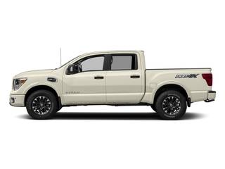 2017 Nissan Titan PRO-4X 4WD photo