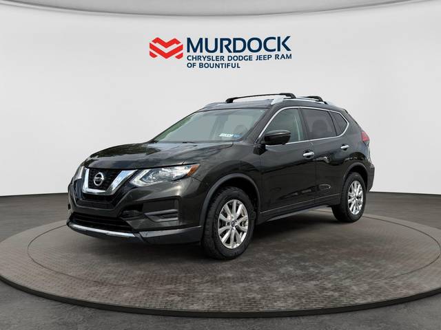 2017 Nissan Rogue SV AWD photo