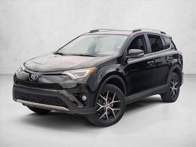 2017 Toyota RAV4 SE FWD photo