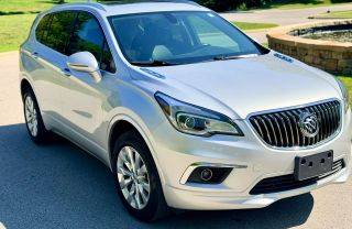 2017 Buick Envision Essence AWD photo