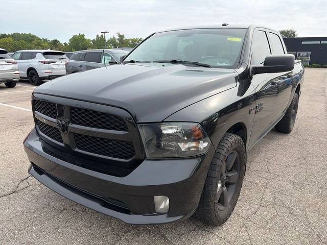 2017 Ram 1500 Express 4WD photo