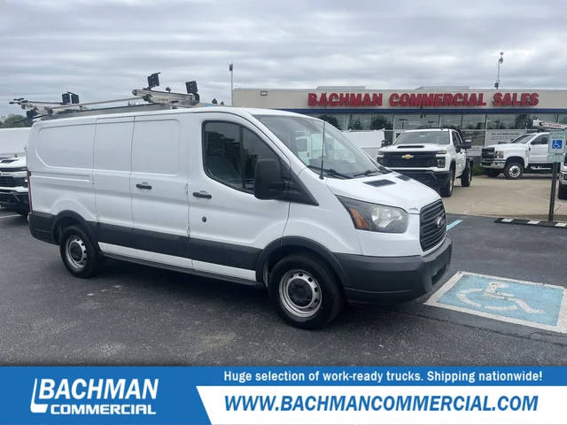 2017 Ford Transit Van  RWD photo